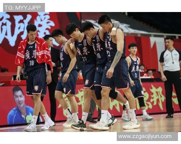 重庆篮球队战术分析与对手战术对比深度剖析 重庆篮球队战术分析与对手战术对比深度剖析