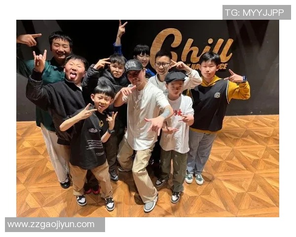 重庆街舞队的进攻革新探索与实践：舞动城市的节奏与激情