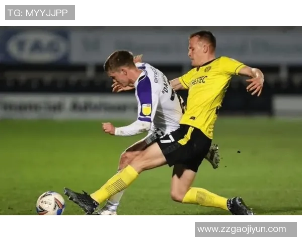 切尔滕汉姆主场迎战克鲁全力争胜展现实力与信心