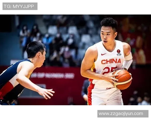 贺希宁:从青涩少年到篮球场上的闪耀明星之路 贺希宁:从青涩少年到篮球场上的闪耀明星之路