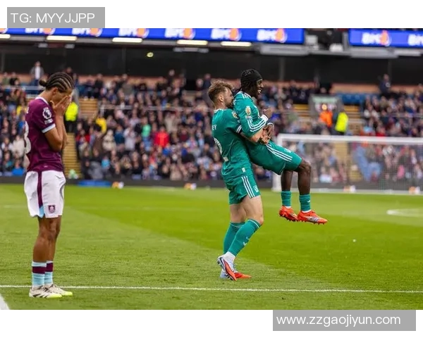 利物浦与伯恩利精彩对决回放分析及赛后点评